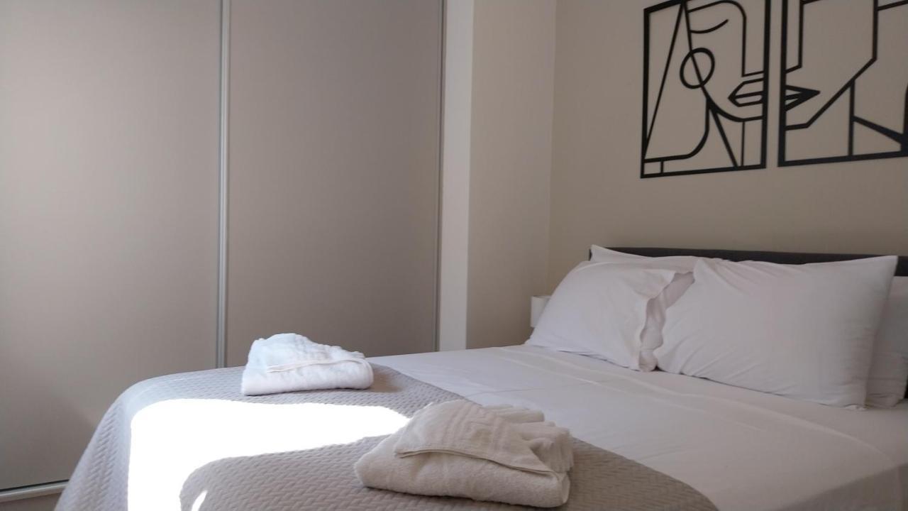 Uni Island - City Heart Suites Candia Esterno foto