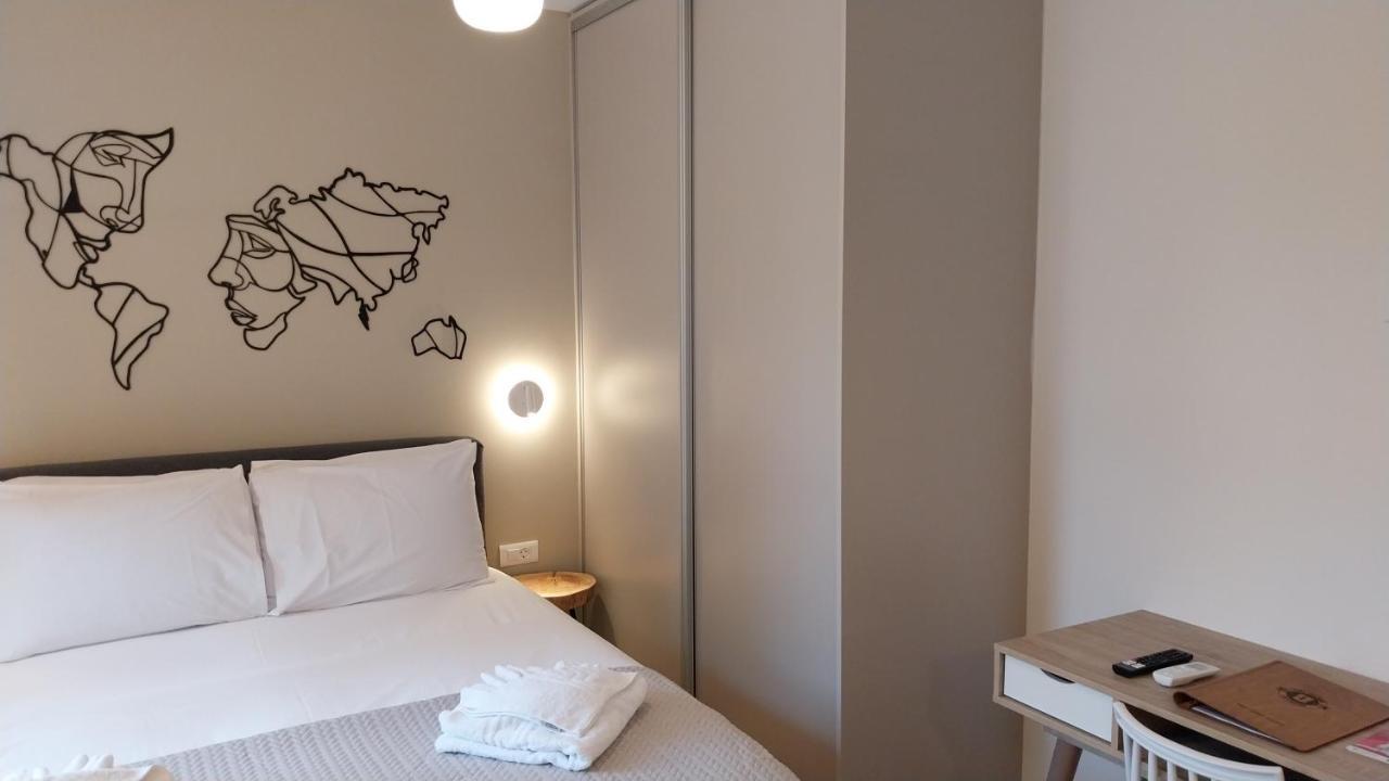 Uni Island - City Heart Suites Candia Esterno foto