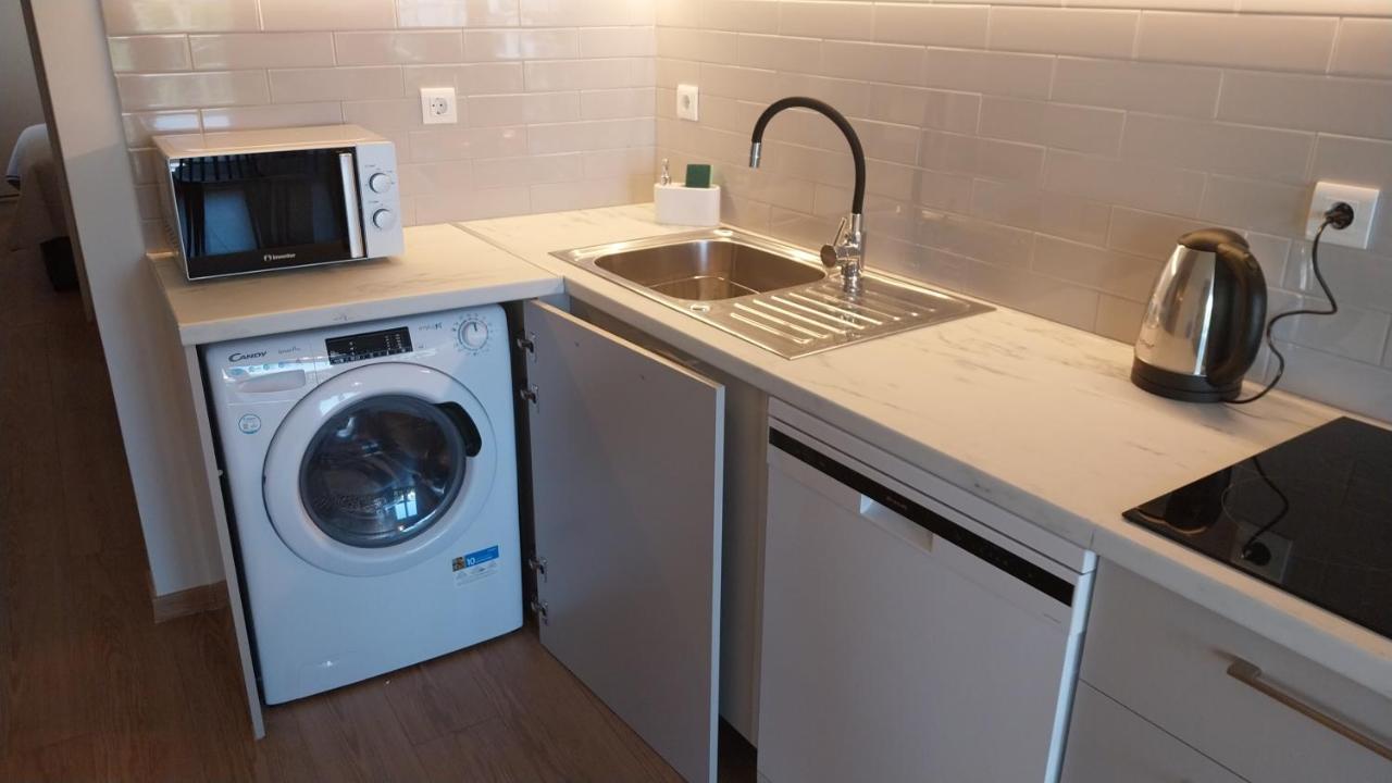 Uni Island - City Heart Suites Candia Esterno foto