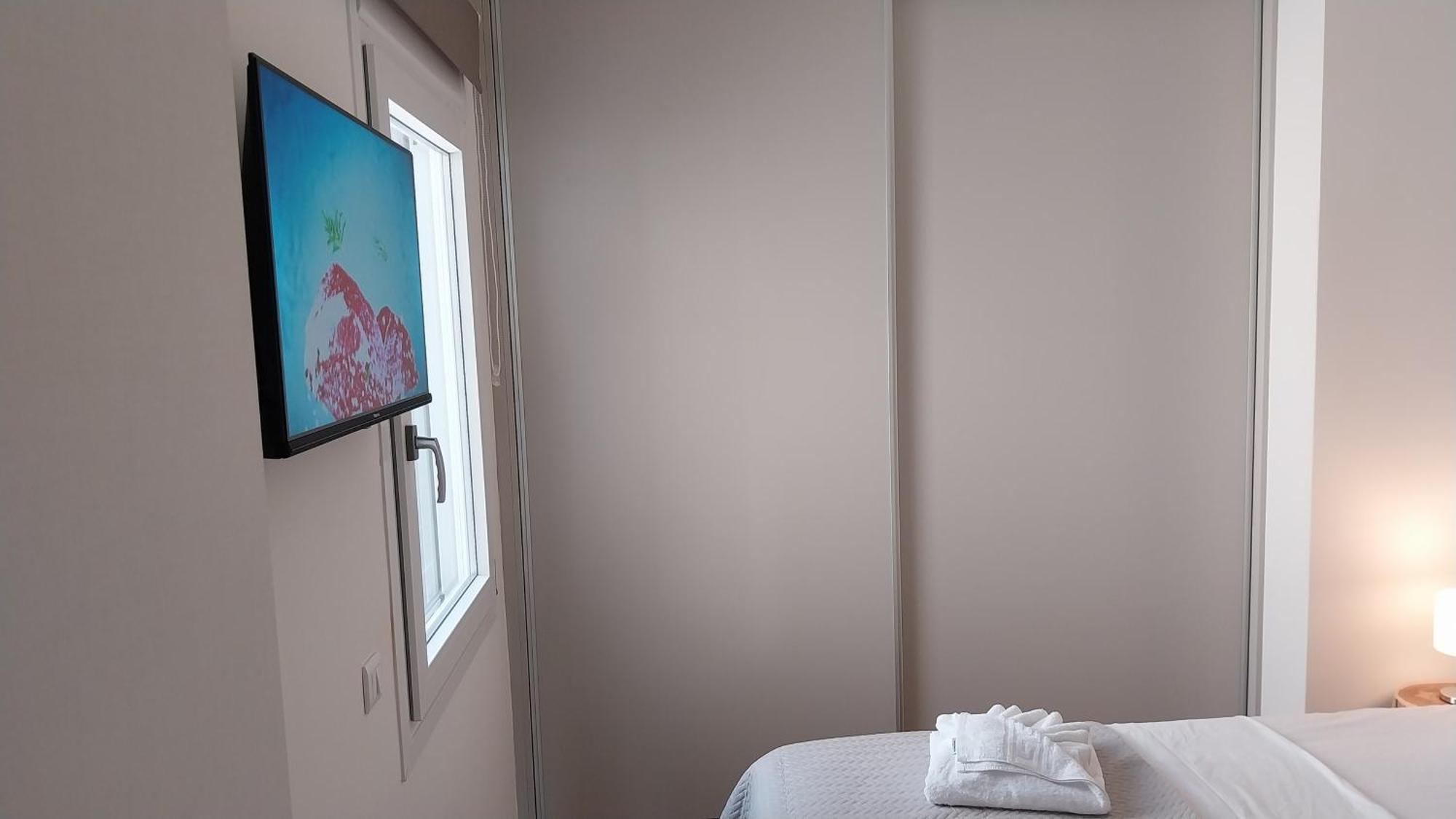 Uni Island - City Heart Suites Candia Esterno foto