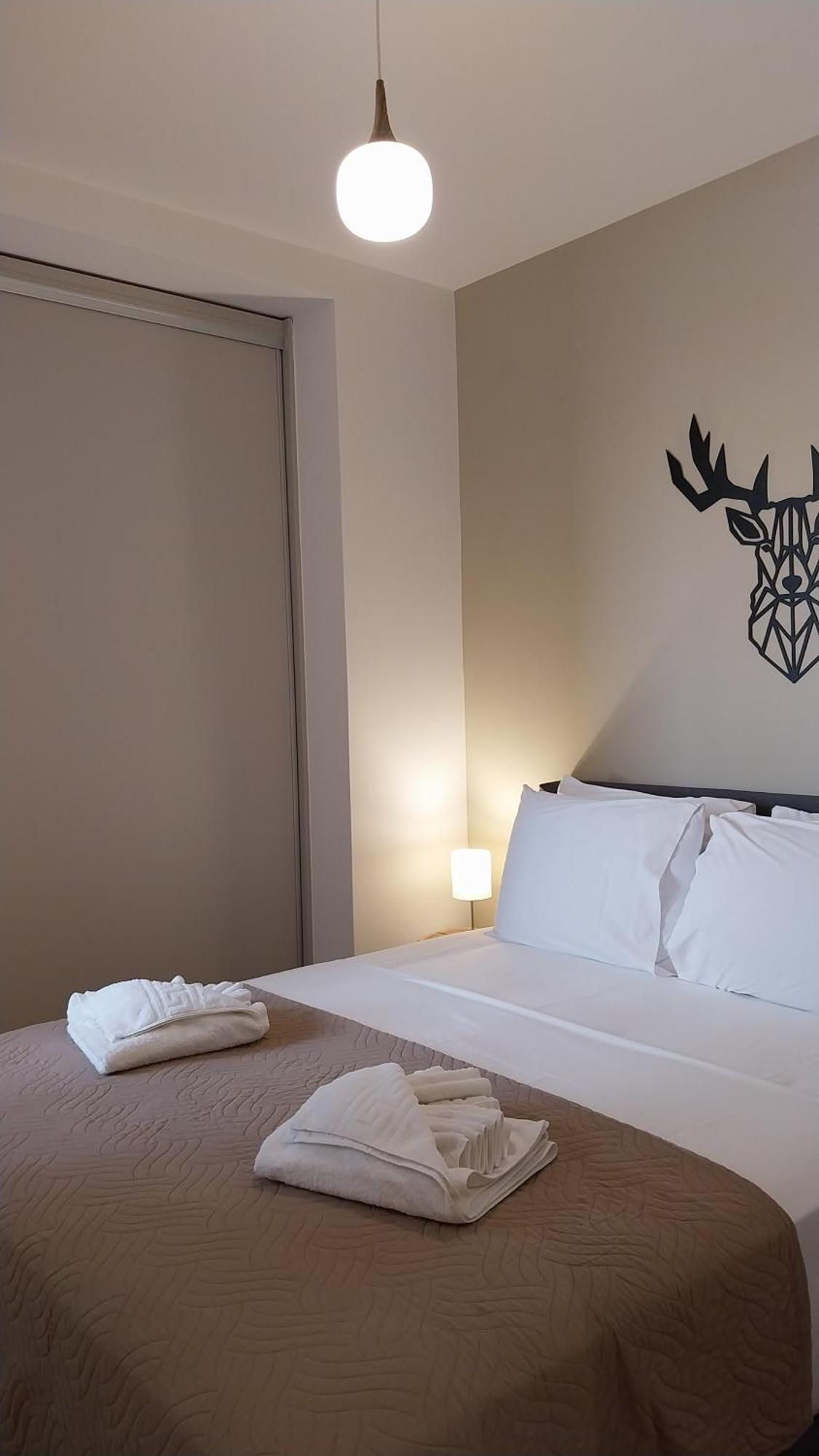 Uni Island - City Heart Suites Candia Esterno foto